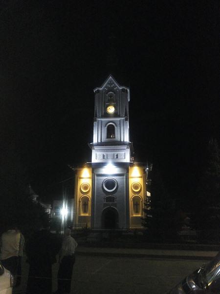 Biserica - noaptea